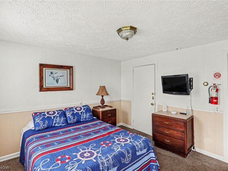 298 Park Avenue, Conneaut, OH 44030 Photo 13