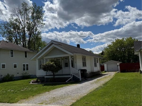 462 Larkin Avenue , Akron, OH 44305