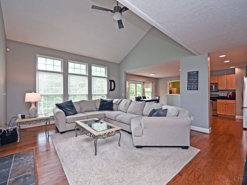 7419 Buttercup Court, Hamilton Twp, OH 45039 Photo 14