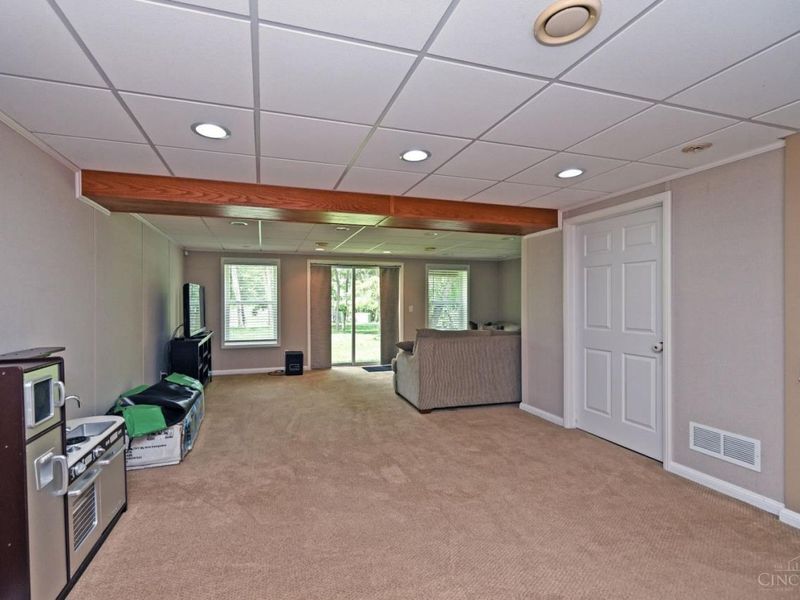 7419 Buttercup Court, Hamilton Twp, OH 45039 Photo 32