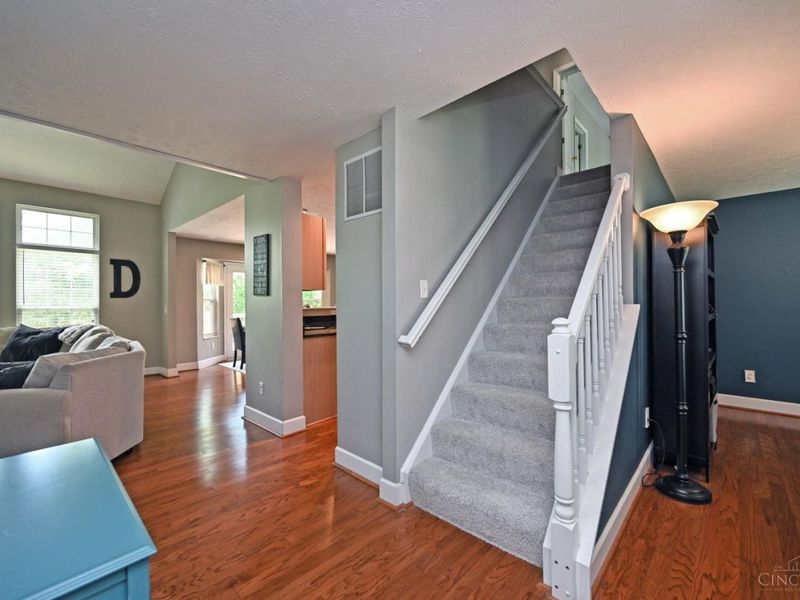 7419 Buttercup Court, Hamilton Twp, OH 45039 Photo 5
