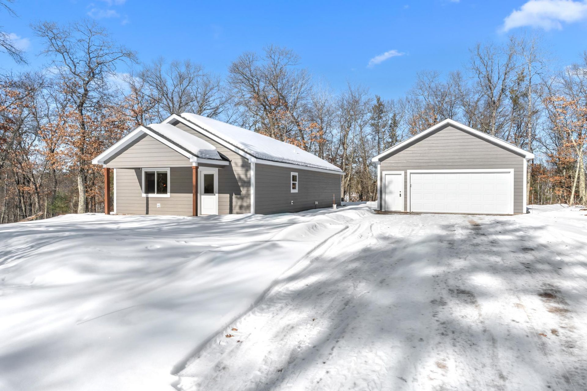 4396 Deerpath Road , Danbury, WI 54830