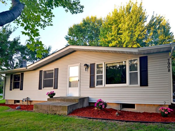 7908 NE Oday Avenue NE, Elk River, MN 55330