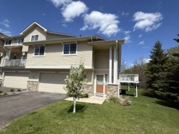 4820 Underwood Lane N, Unit E, Plymouth, MN 55442