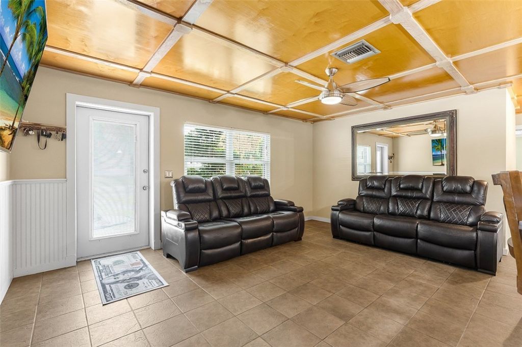 266 20th Avenue, Vero Beach, FL 32962 Photo
