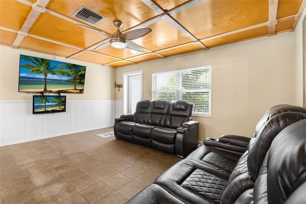266 20th Avenue, Vero Beach, FL 32962 Photo