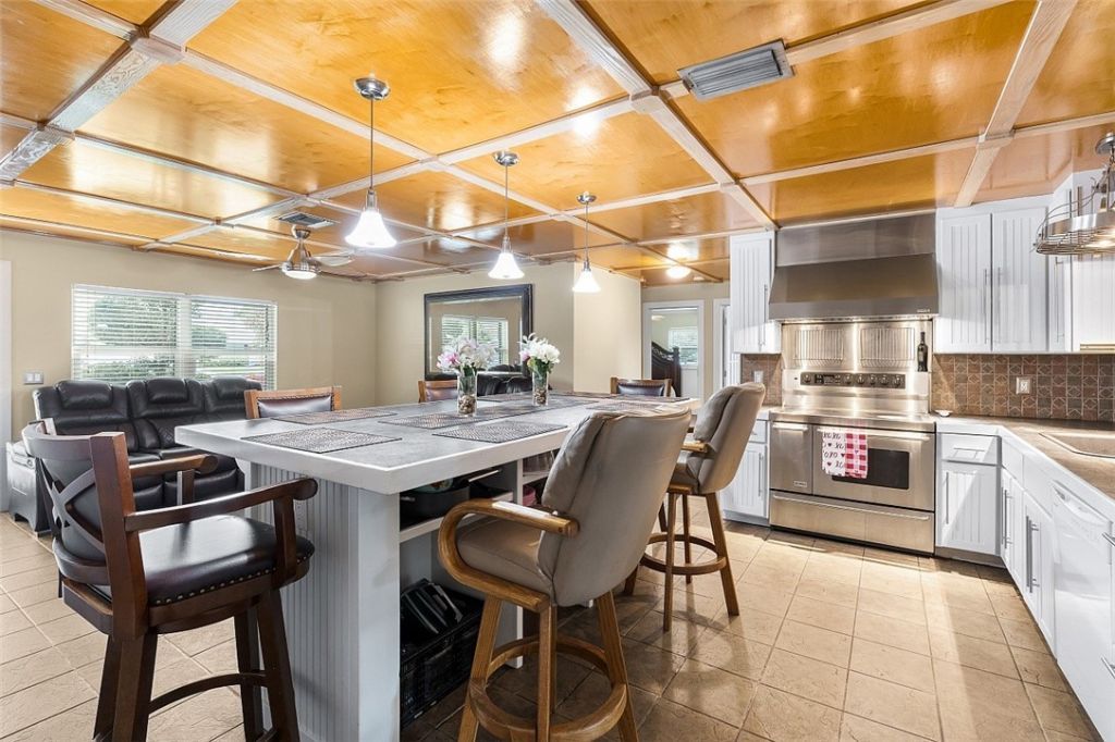 266 20th Avenue, Vero Beach, FL 32962 Photo