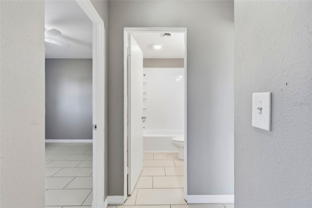 363 Glen Oak Road , Venice, FL 34293 Photo