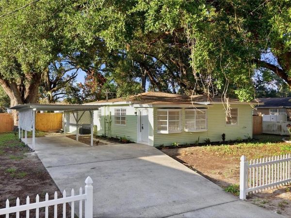 714 E 137TH AVENUE , TAMPA, FL 33613