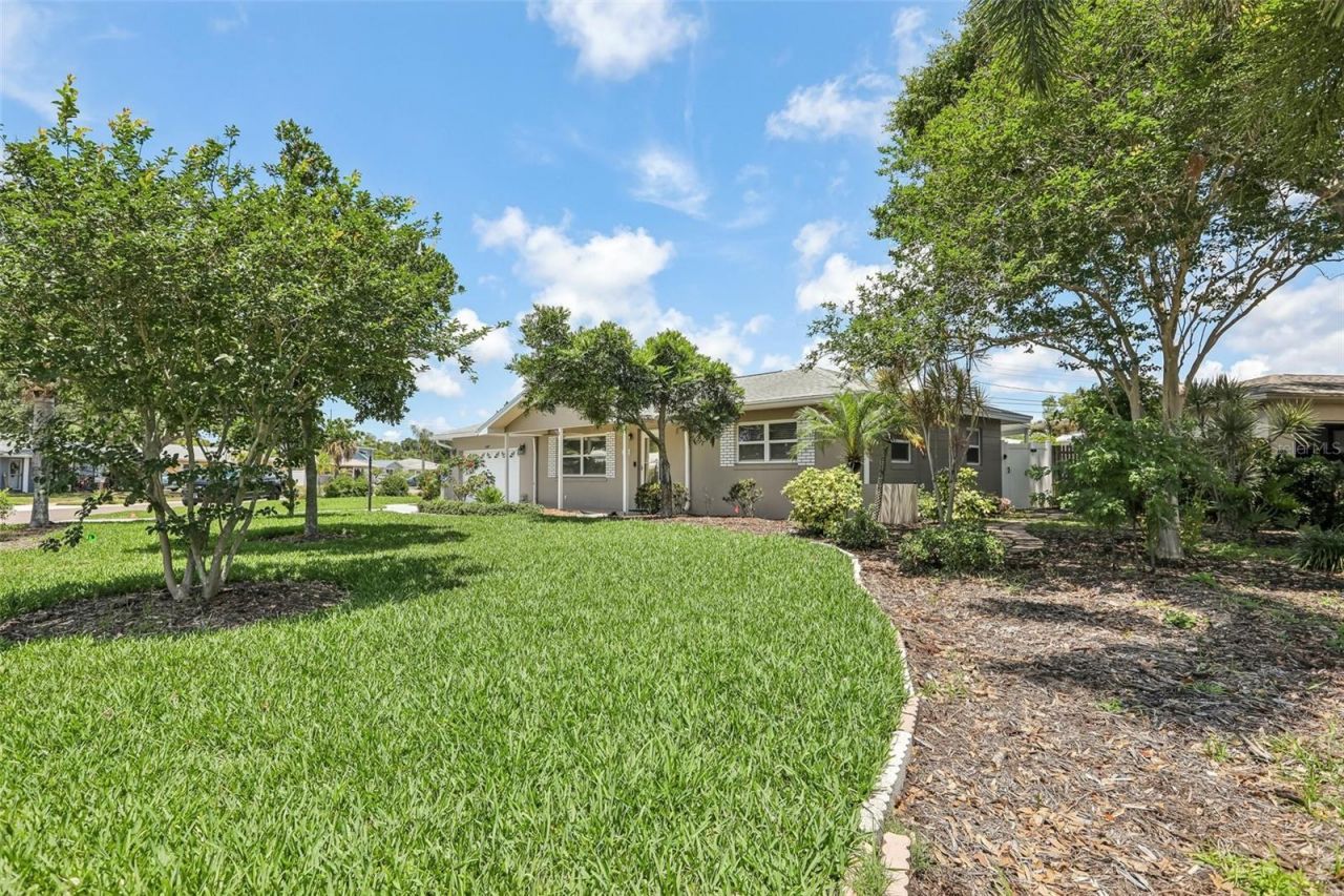 11589 64th Terrace, Seminole, FL 33772 Photo