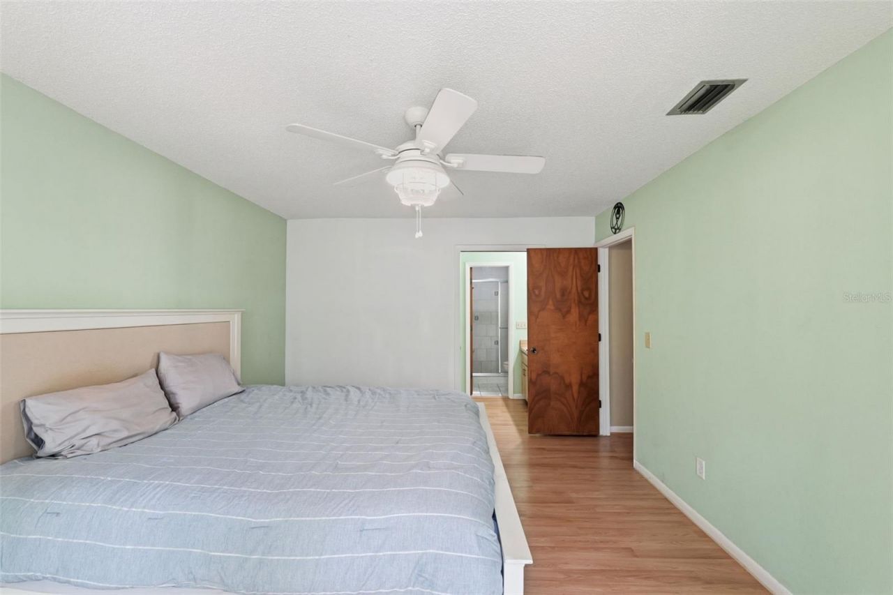 14728 Tall Tree Drive , Lutz, FL 33559 Photo