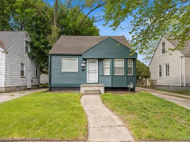 19445 Prevost Street, Detroit, MI 48235
