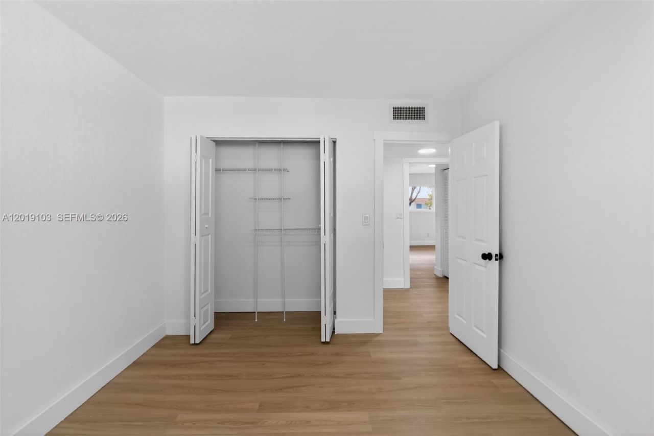 7090 W 2nd Ct, Unit 7090, Hialeah, FL 33014 Photo