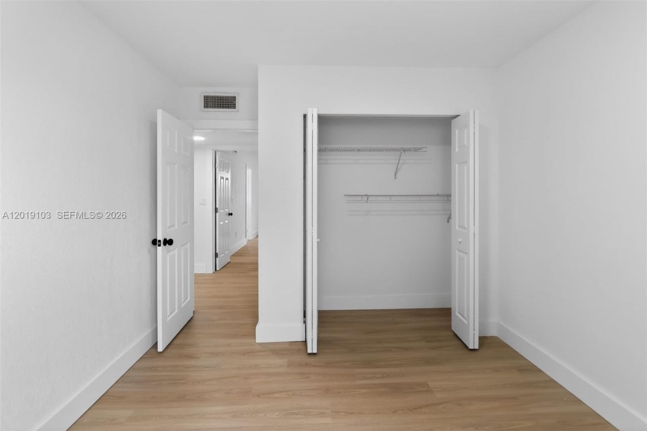 7090 W 2nd Ct, Unit 7090, Hialeah, FL 33014 Photo