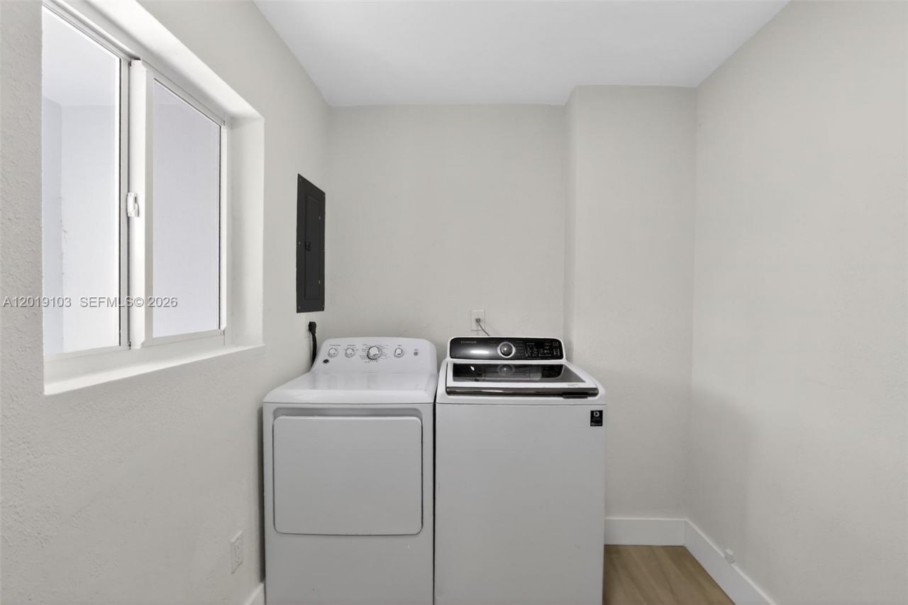 7090 W 2nd Ct, Unit 7090, Hialeah, FL 33014 Photo