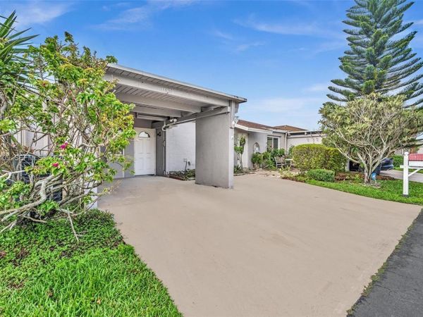 14898 Wildflower Ln , Delray Beach, FL 33446
