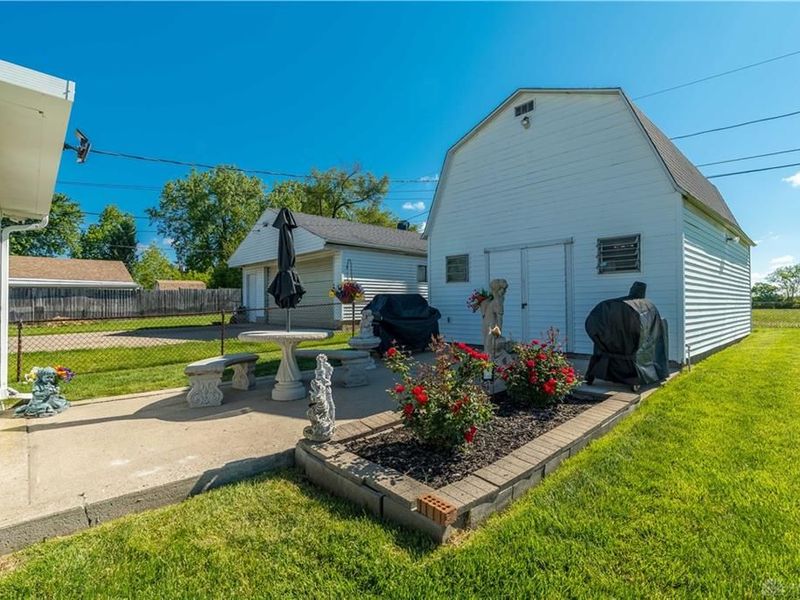 7008 Bobolink Place, Harrison Township, OH 45414 Photo 32
