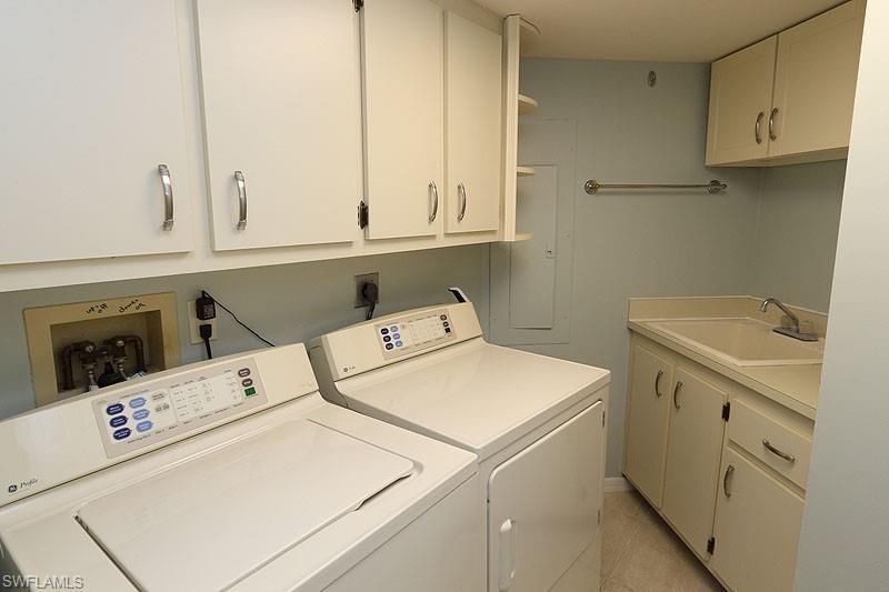 4251 Gulf Shore Blvd N, Unit 17A, Naples, FL 34103 Photo
