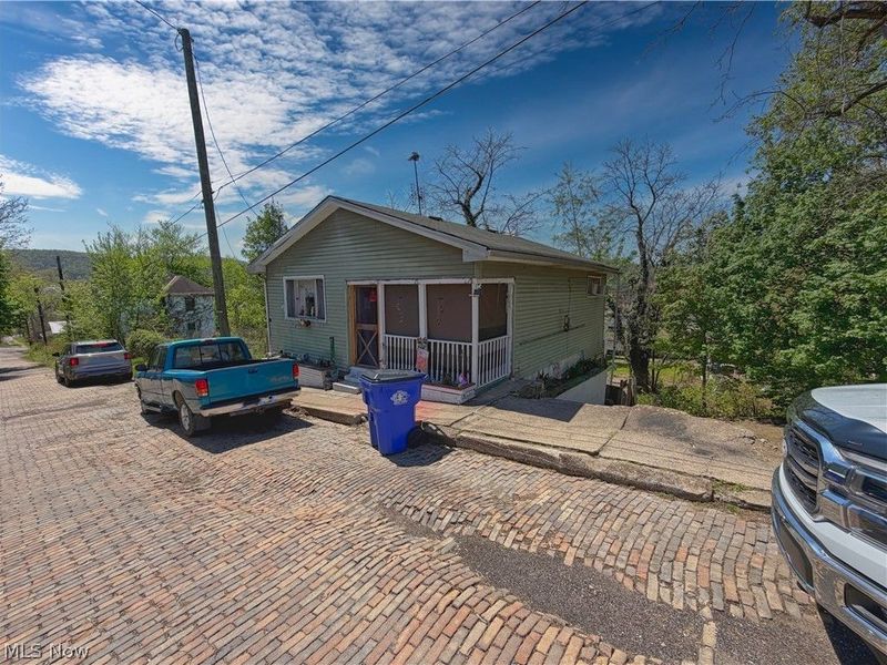 530 Sugar Street, East Liverpool, OH 43920 Photo 1