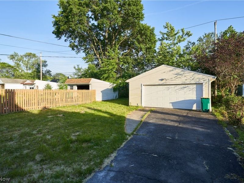 14404 Tokay Avenue, Maple Heights, OH 44137 Photo 34