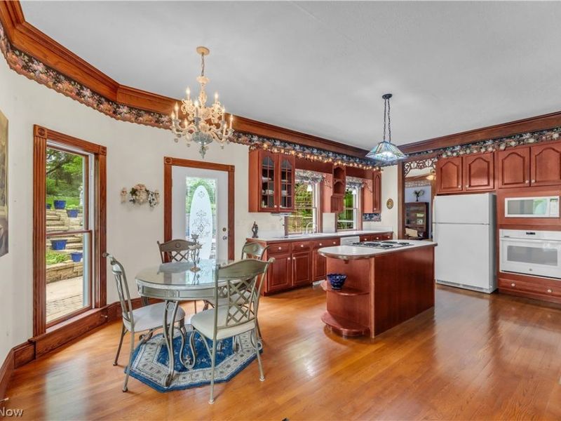 2658 High Hampton, Cuyahoga Falls, OH 44223 Photo 11