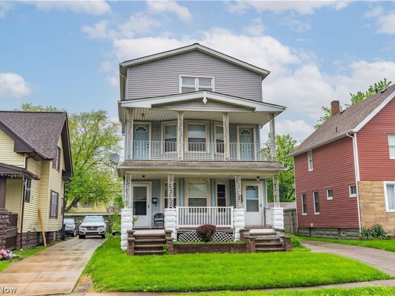 4619 Pearse Avenue, Newburgh Heights, OH 44105 Photo 2