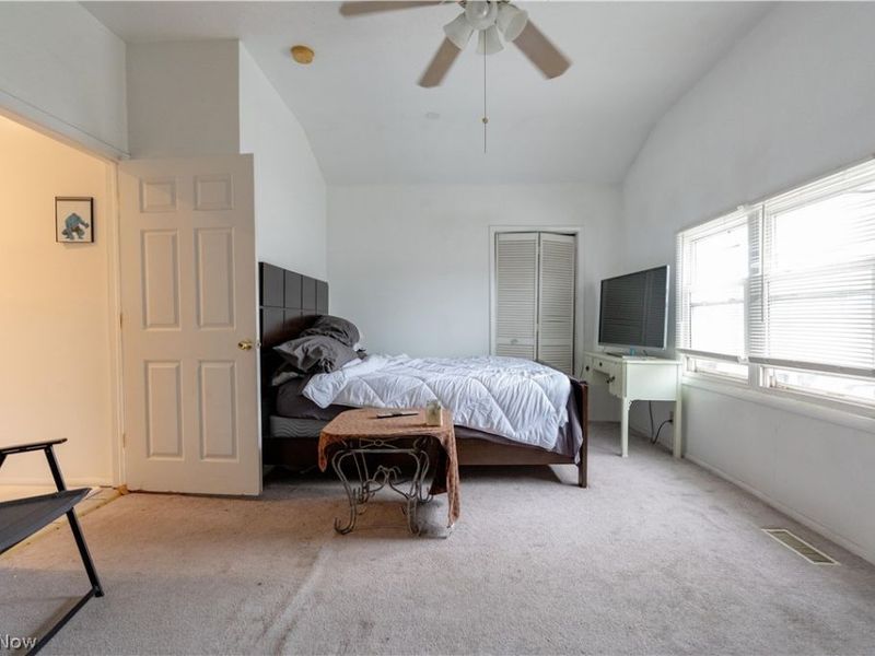 4619 Pearse Avenue, Newburgh Heights, OH 44105 Photo 25