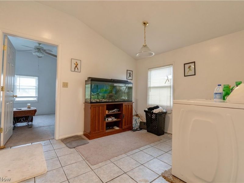 4619 Pearse Avenue, Newburgh Heights, OH 44105 Photo 28