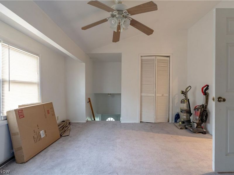 4619 Pearse Avenue, Newburgh Heights, OH 44105 Photo 30