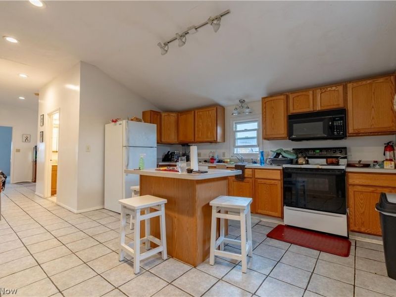4619 Pearse Avenue, Newburgh Heights, OH 44105 Photo 37