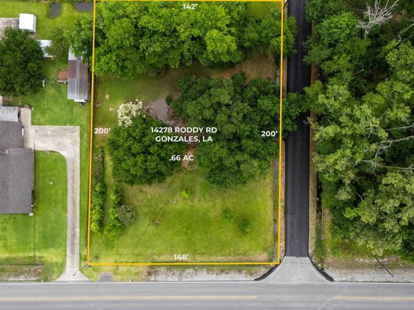 14278 Roddy Rd, Gonzales, LA 70737