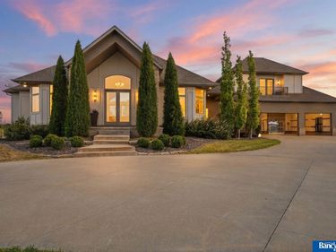 5280 Prairie Sage Drive , Roca, NE 68430