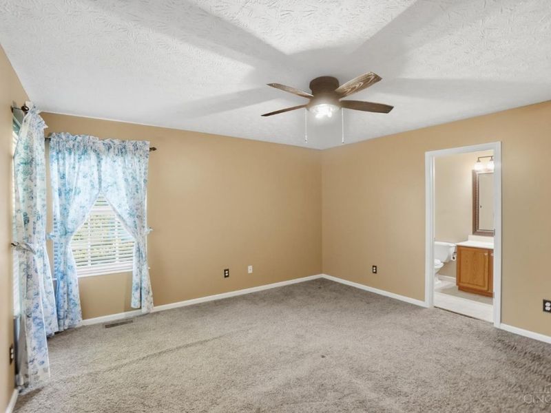 640 Maxwell Court, Germantown, OH 45327 Photo 10