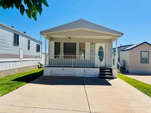 1150 W RED HILLS PKWY, Unit 148, Washington, UT 84780