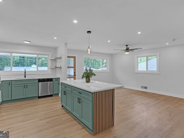 1436 Willow Trail SW, Atlanta, GA 30311