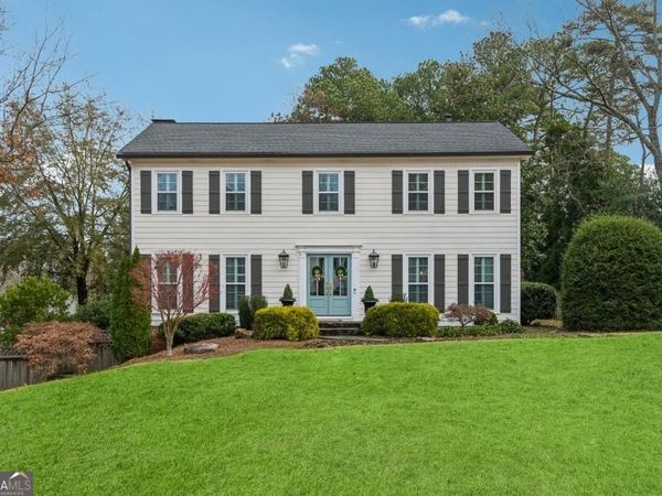 5127 Wellshire Place, Dunwoody, GA 30338