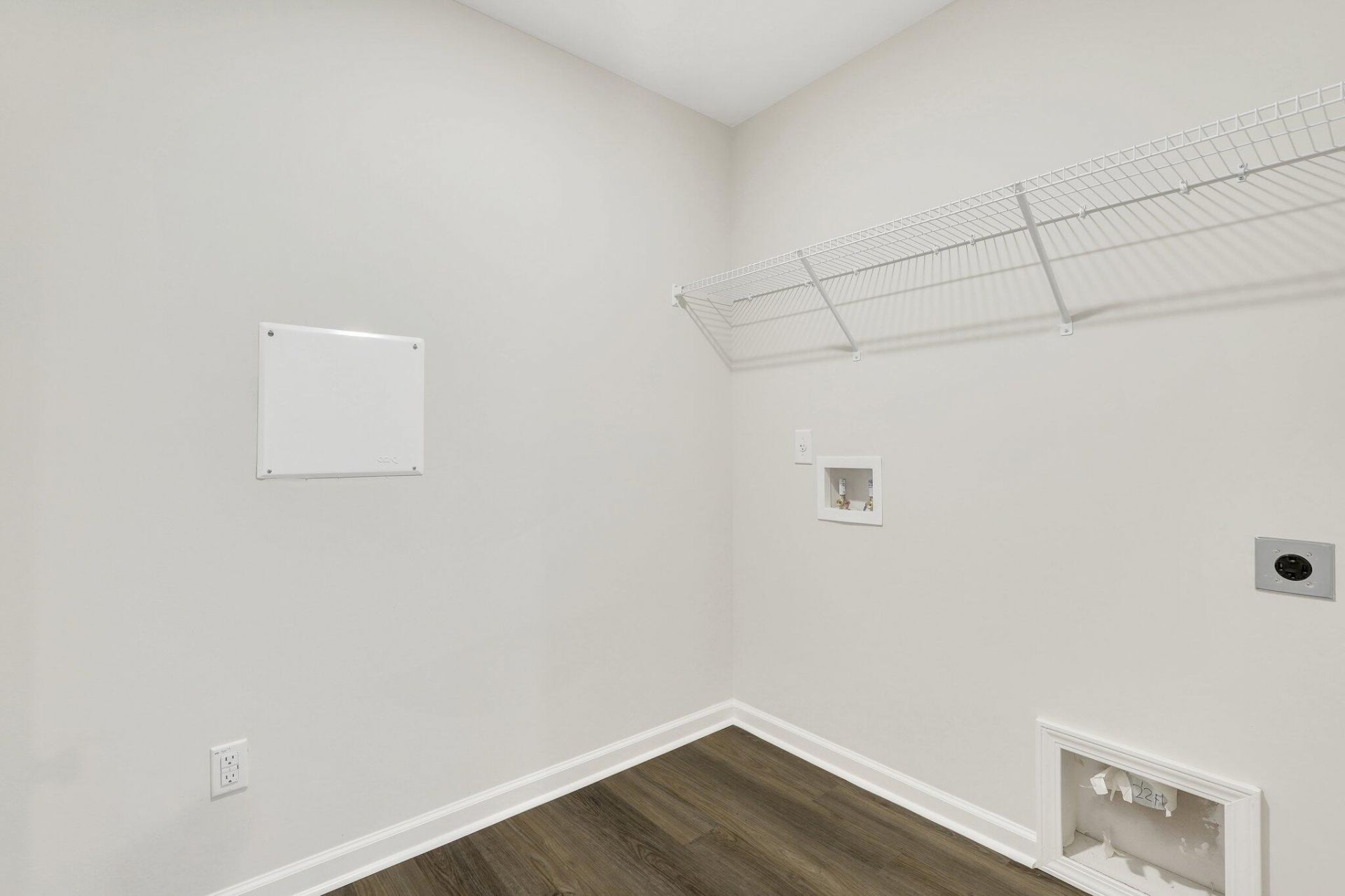7044 Windham Way Photo 41