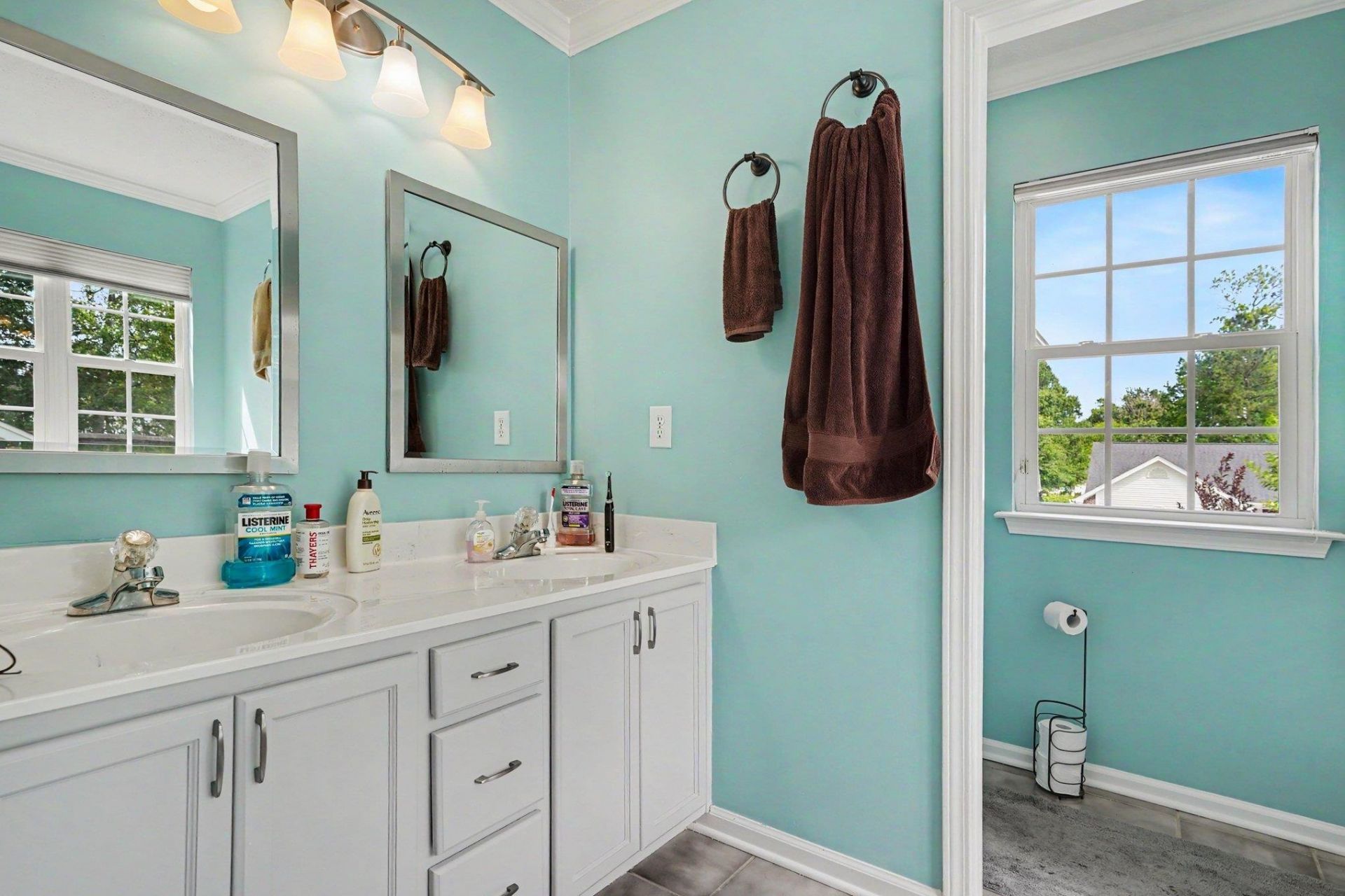 2033 Chadbury Ln.  Photo 20