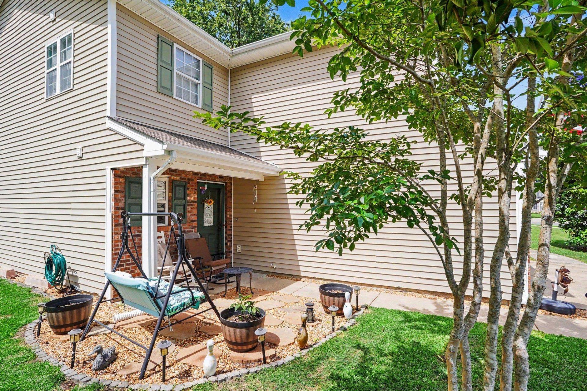2033 Chadbury Ln.  Photo 25