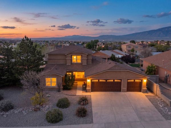 5016 Mira Vista Drive NE, Rio Rancho, NM 87144