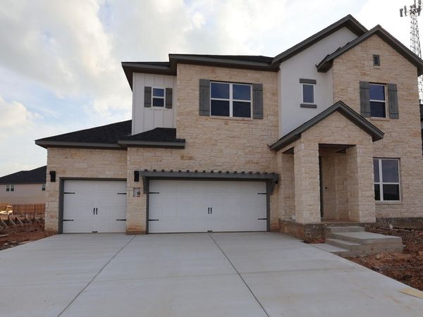 813 Purmela ST, Leander, TX 78641