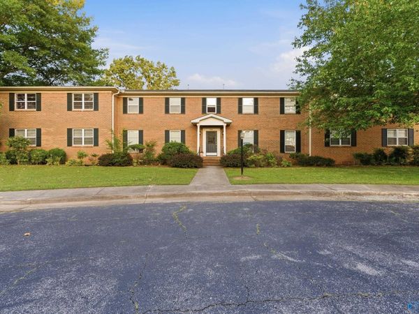 1205 Bailey Cove Circle SE, Unit C, Huntsville, AL 35802