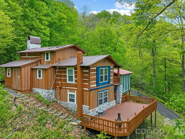 285 Glenaire Drive, Mars Hill, NC 28754