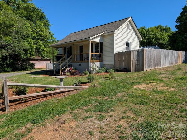 3462 Roberta Road , Concord, NC 28027