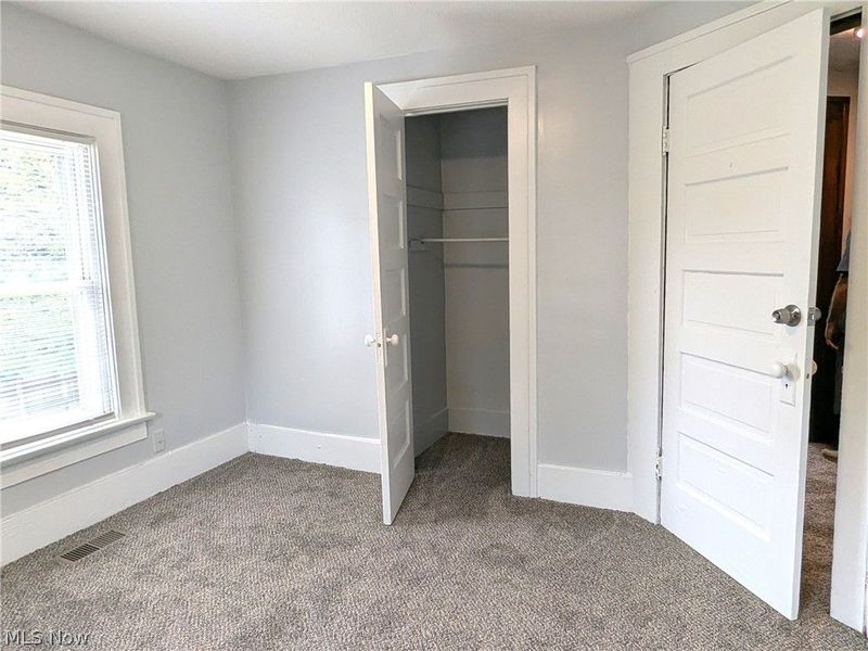 876 Avon Street, Akron, OH 44310 Photo 18