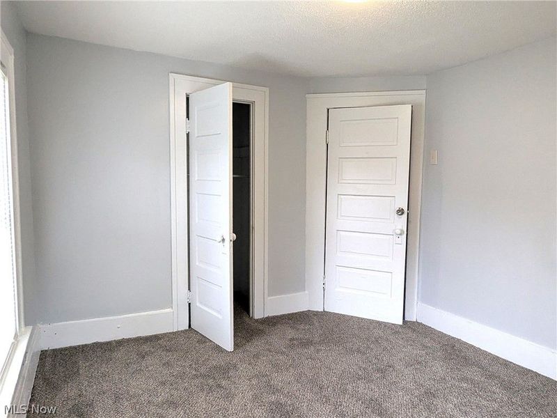 876 Avon Street, Akron, OH 44310 Photo 19