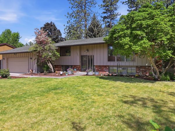 10921 E 31st Ave, Spokane Valley, WA 99206