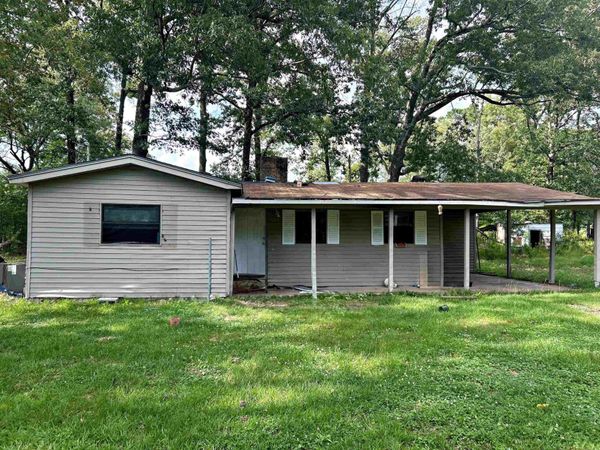 82 Curtis Road , Gurdon, AR 71743