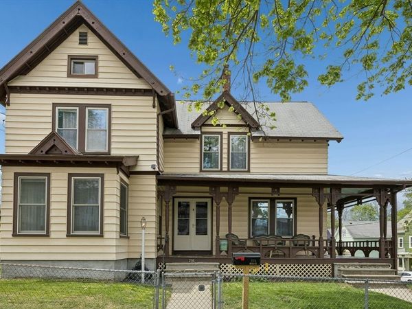 216 Walnut Street, Clinton, MA 01510