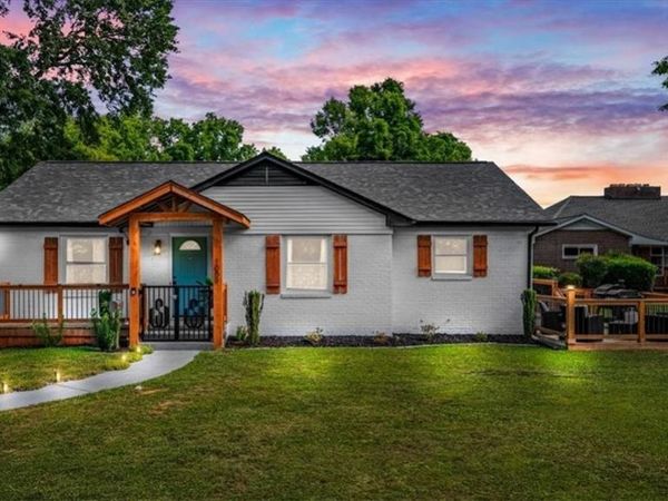 1009 W 25th Street , Winston-Salem, NC 27106